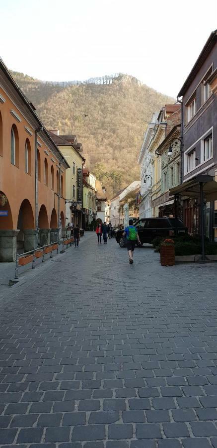 Strada Republicii Nr 26 Appartamento Braşov Esterno foto